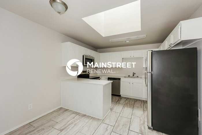 204 Meadowbrooke Dr - Photo 7 of 18