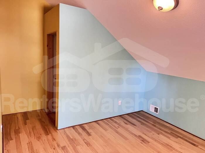 2429 Harriet Avenue South - Photo 3 of 26