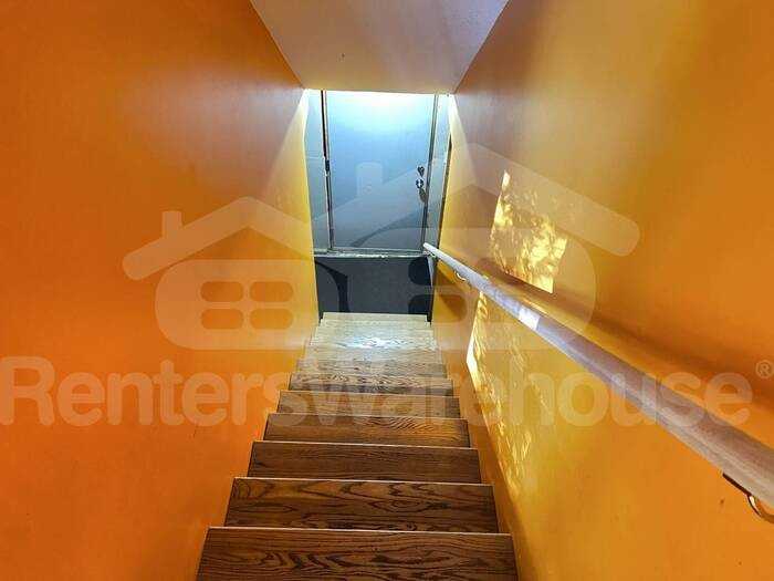 2429 Harriet Avenue South - Photo 7 of 26