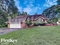 707 Rose Ln - Photo 1 of 1