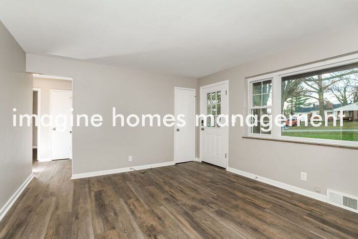 2173 Forestlake Dr - Photo 5 of 18