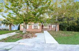 215 Shore Rd - Photo 1 of 1