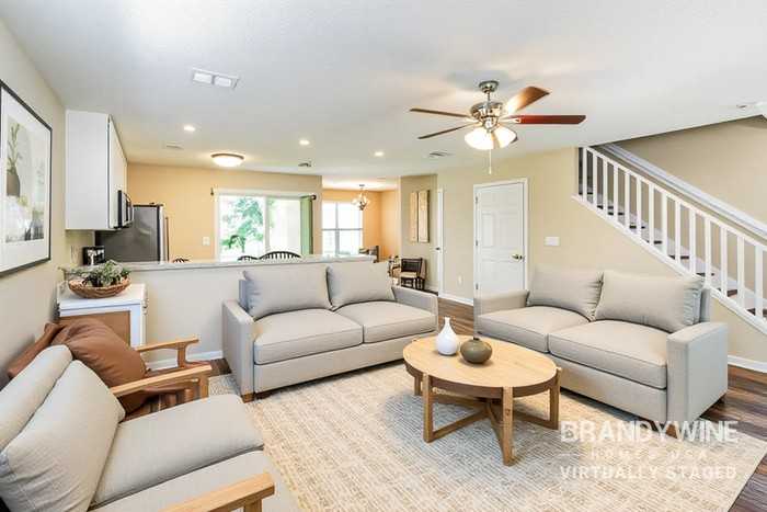 1571 N Whitney St - Photo 3 of 20