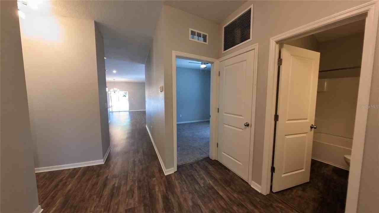 3920 Loon Ln - Photo 3 of 25