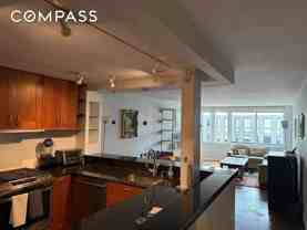 275 Greenwich St #11G - Photo 1 of 1