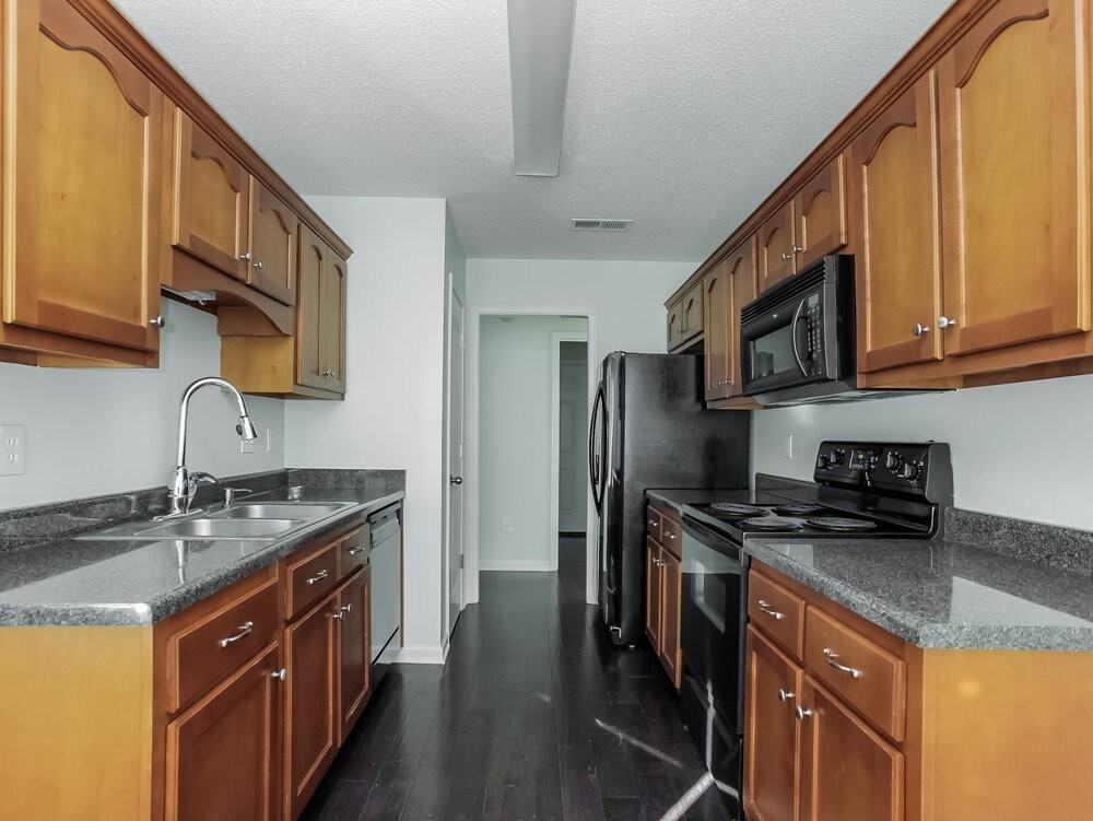 85 Caitlyn Geneva Cv - Photo 6 of 15