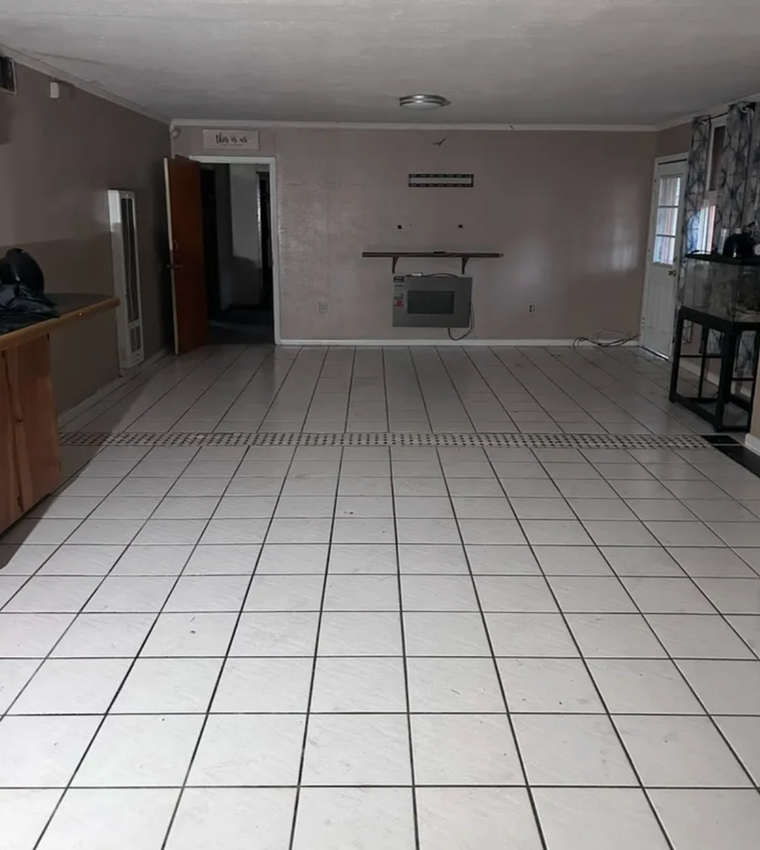 3725 Winbourne Avenue - Photo 2 of 6