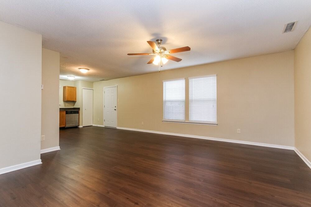 6852 Youngberry Drive - Photo 4 of 15