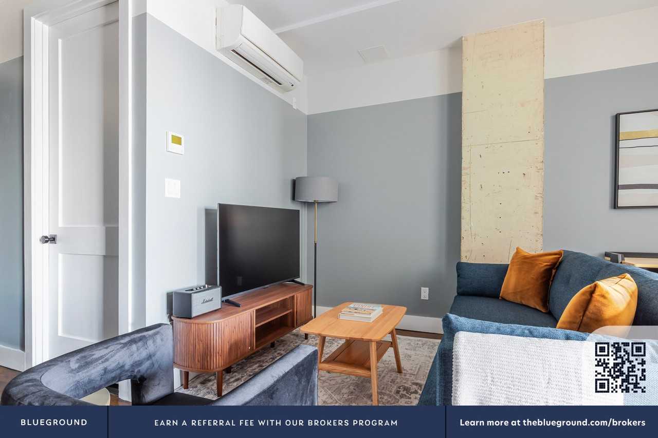 187 Kent Avenue - Photo 5 of 39