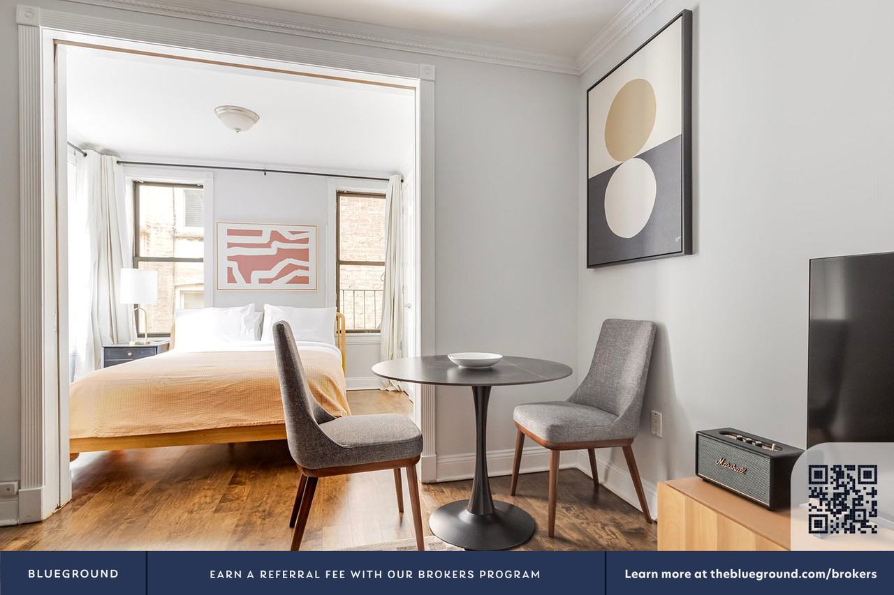 110 Bedford St #2122 - Photo 4 of 19