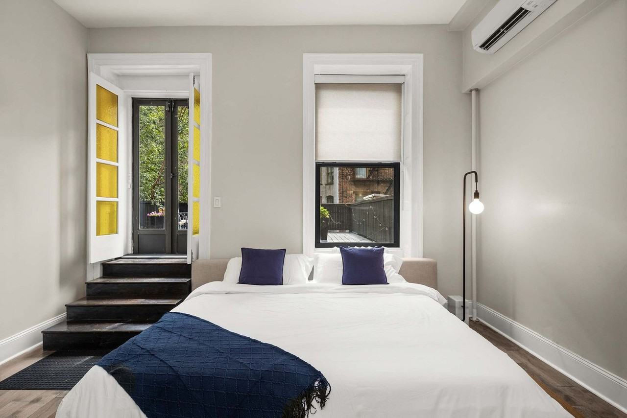 179 Sullivan St #1330816P - Photo 5 of 16