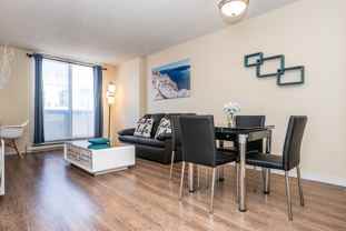 1121 Rue De Bullion - Photo 1 of 1