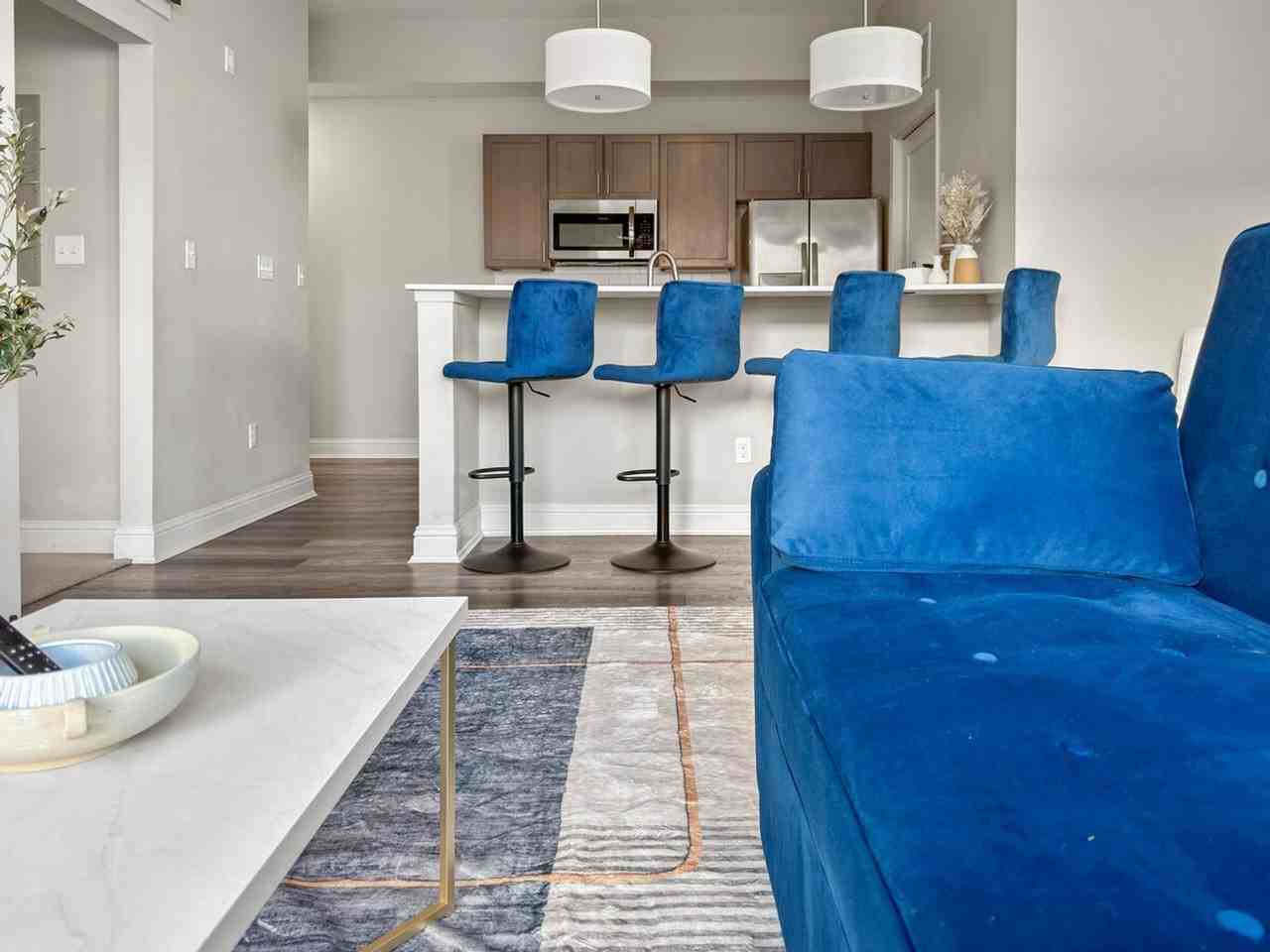 110 N Boston Av #1317379P - Photo 3 of 36