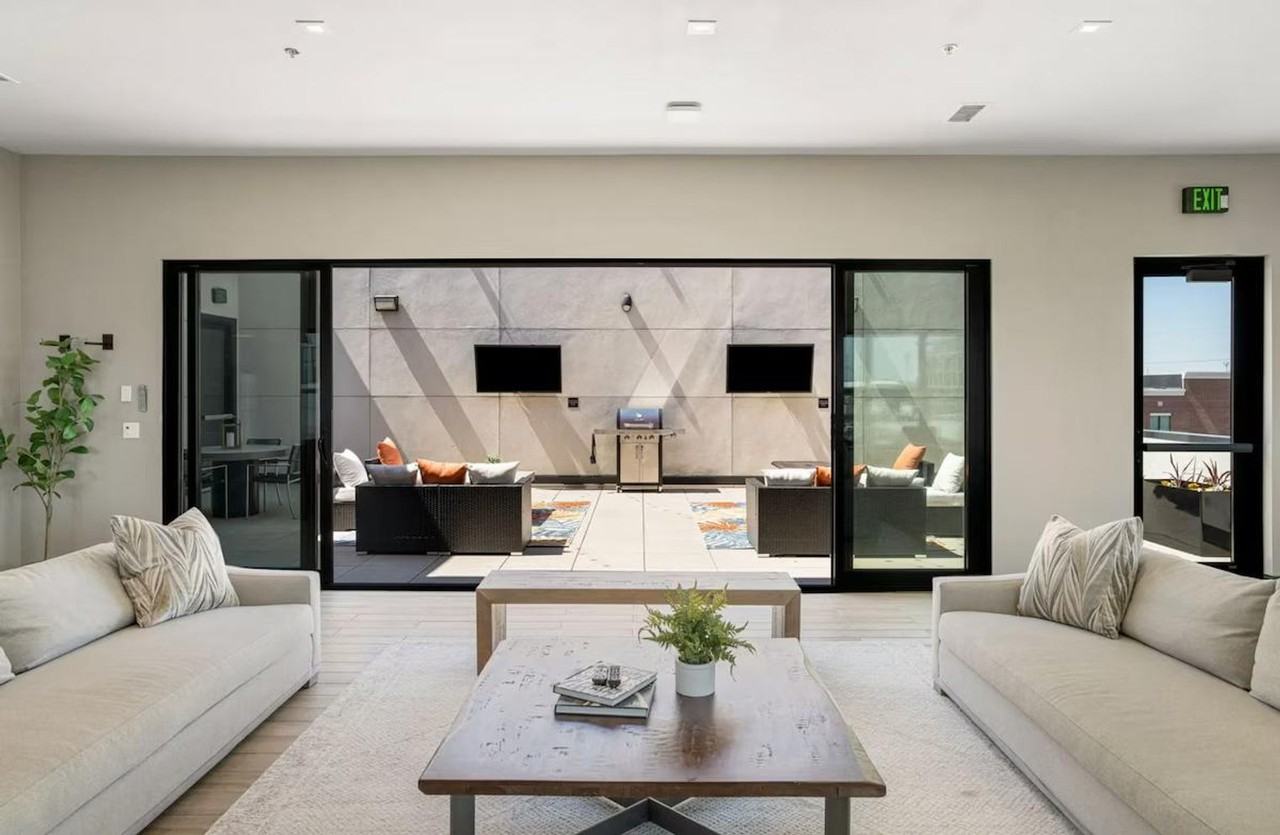 110 North Boston Avenue - Photo 2 of 29