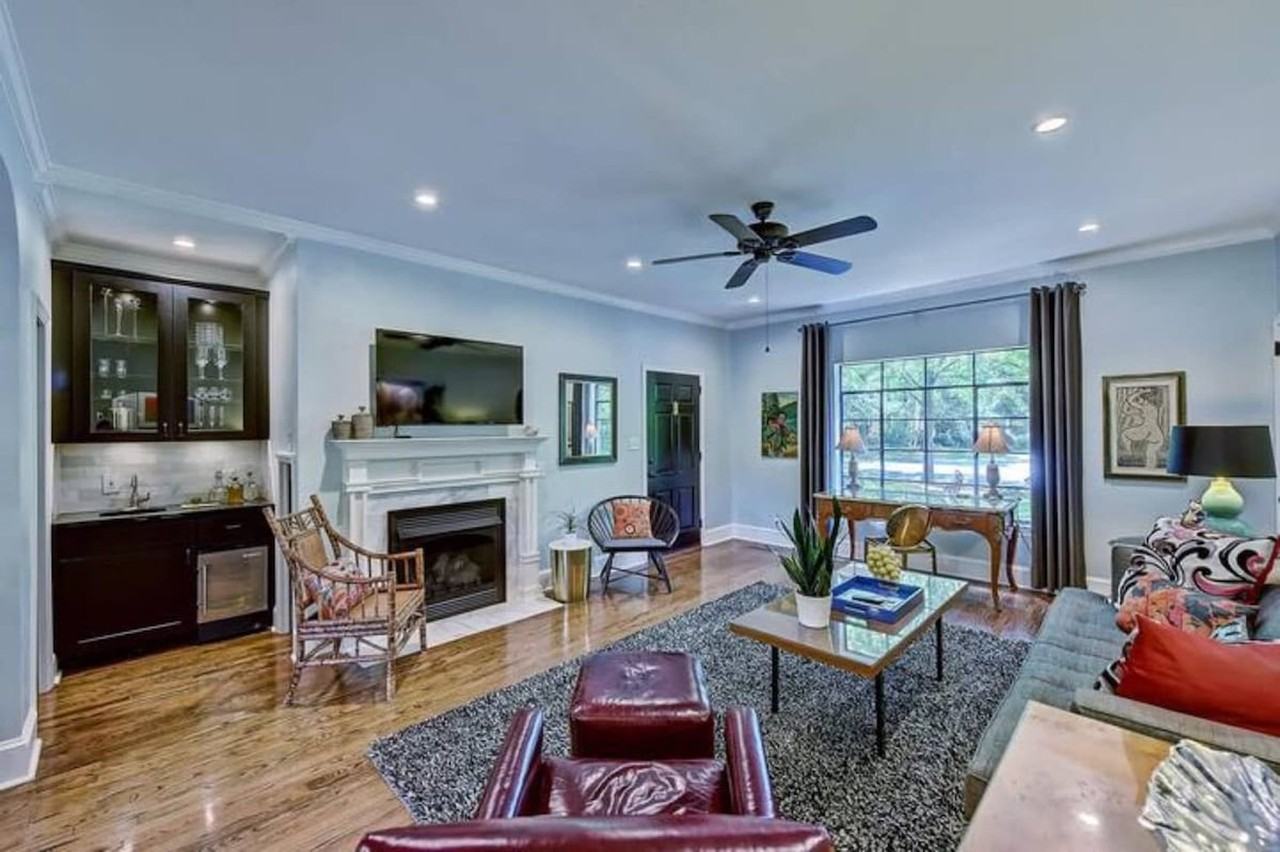 600 Hermitage Court - Photo 3 of 83