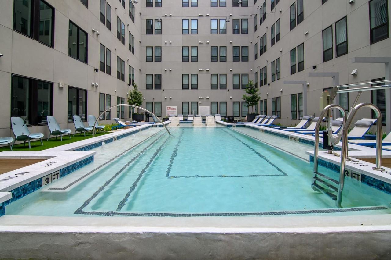 701 Richmond Ave #1335748P - Photo 5 of 41