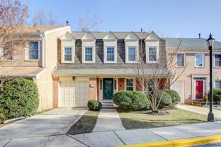 7403 Crestberry Ln - Photo 1 of 1