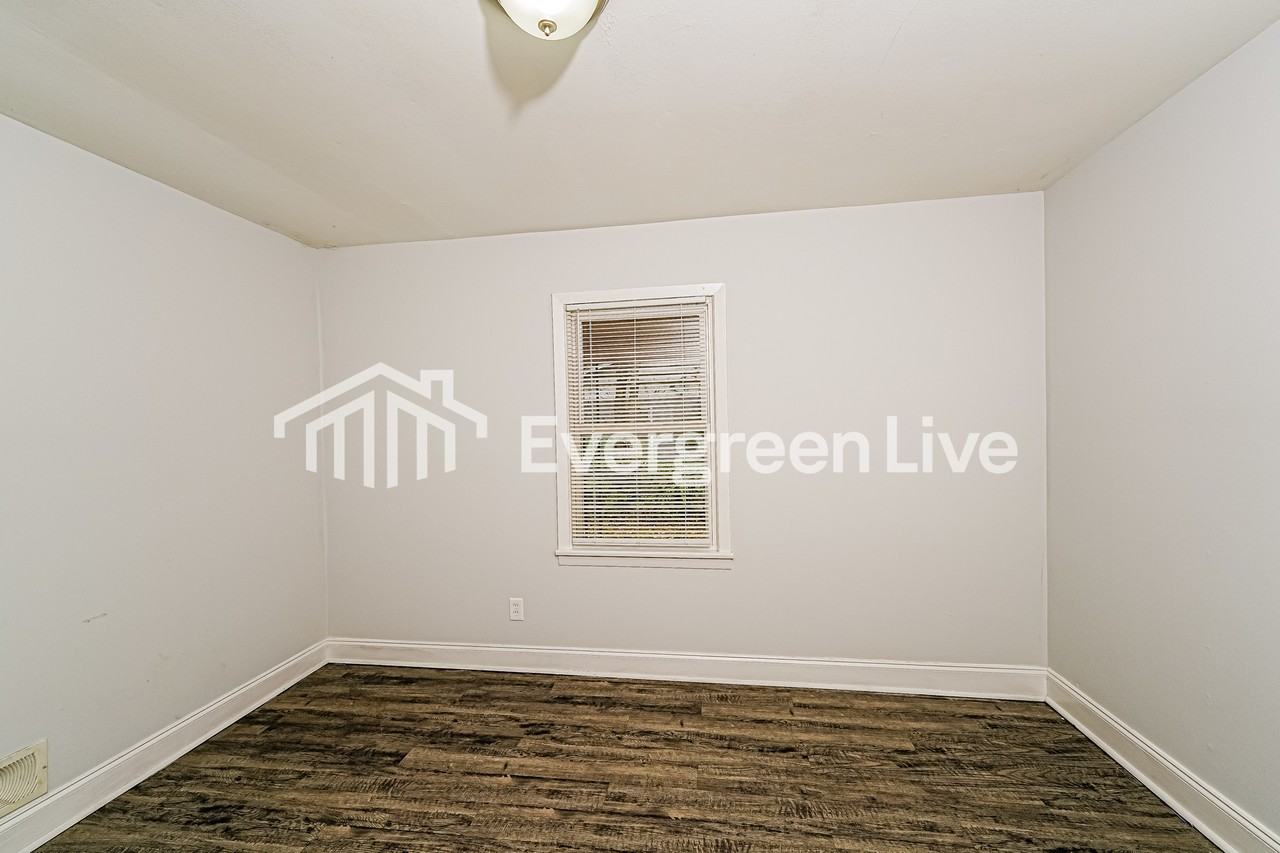 113 Lawson Dr - Photo 7 of 17