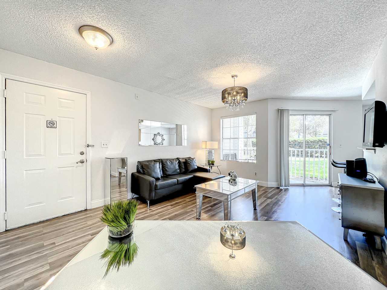 11588 Westwood Boulevard #1514 - Photo 3 of 26