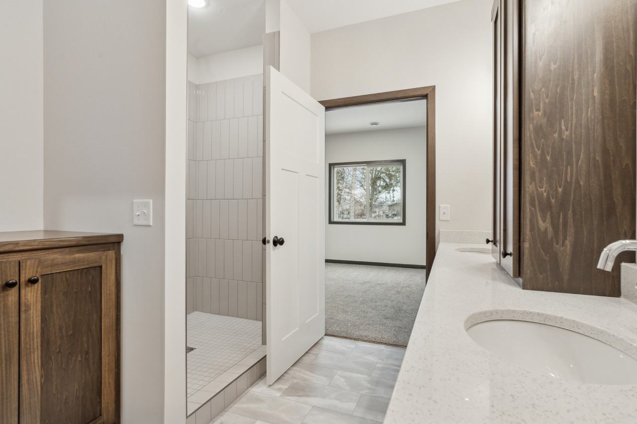 11512 Robinson Dr Nw #TH - Photo 3 of 6