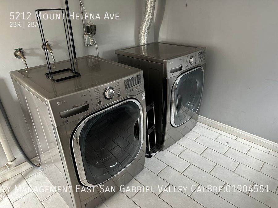 5212 Mount Helena Avenue - Photo 4 of 22