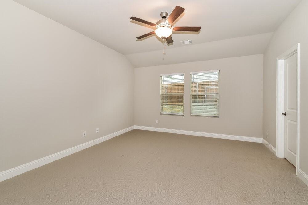 1413 Rolling Fox Drive - Photo 7 of 16