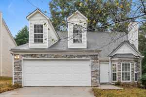 featured image of 2540 Lake Royale Dr