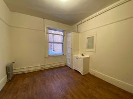 featured image of 917 Kearny St #111