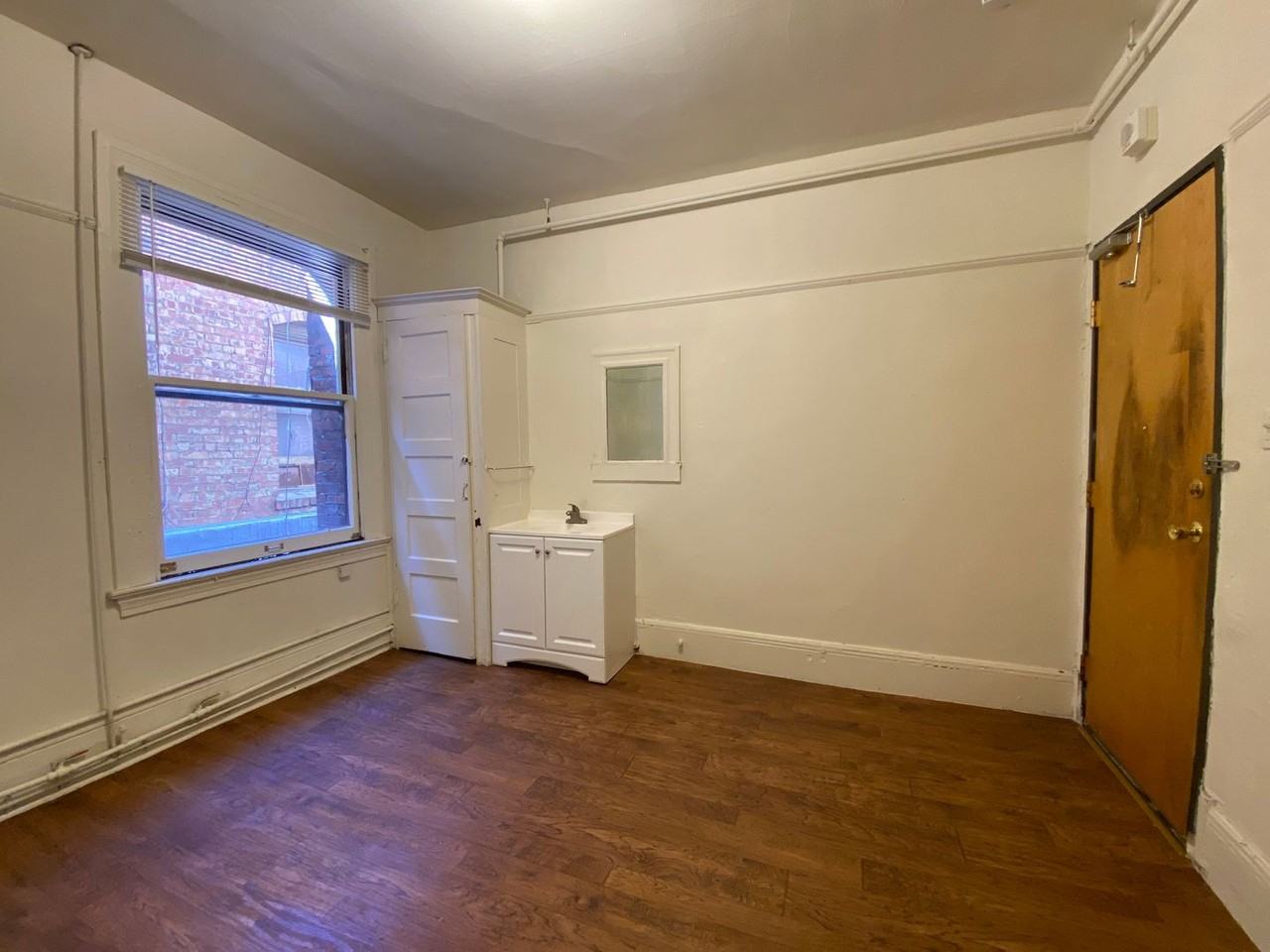 917 Kearny St #111 - Photo 3 of 6