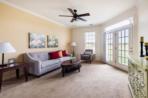 featured image of 936 Waterview Way