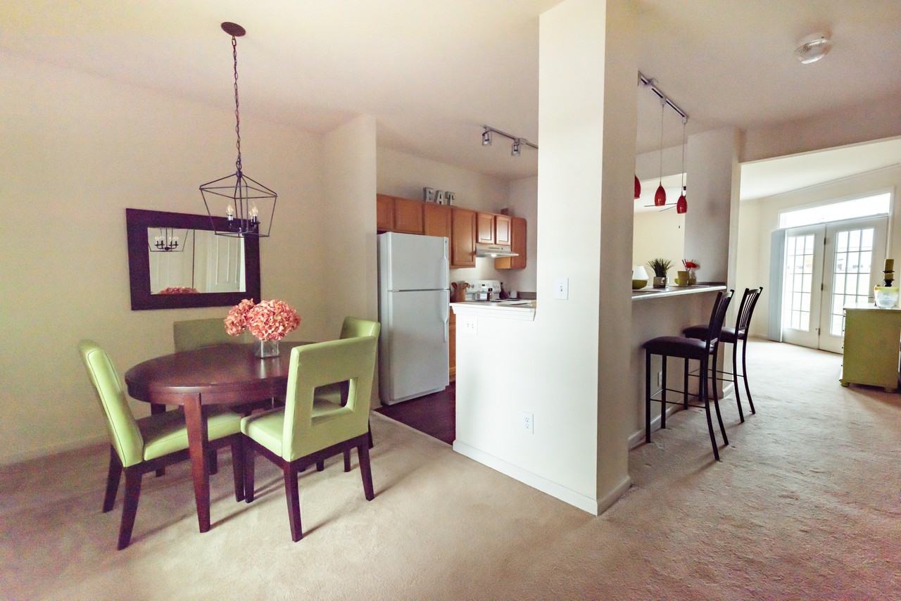 Watersedge - Photo 7 of 77