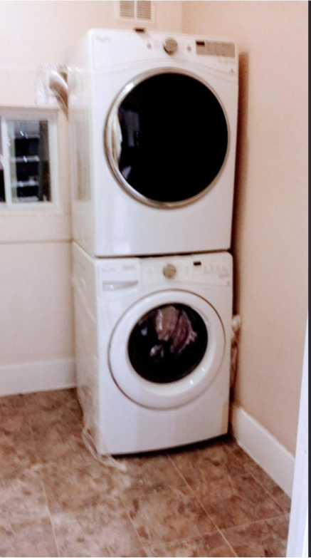 606 Riverland Rd Se - Photo 3 of 10