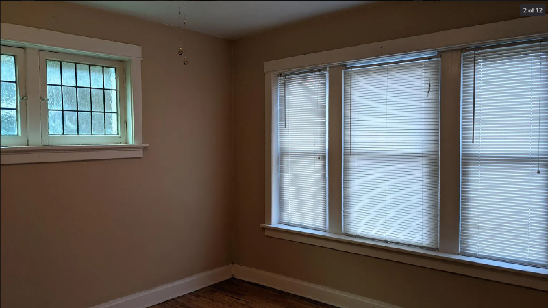 5225 Bancroft Ave - Photo 5 of 17