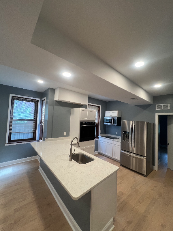 809 N Harrison St #C