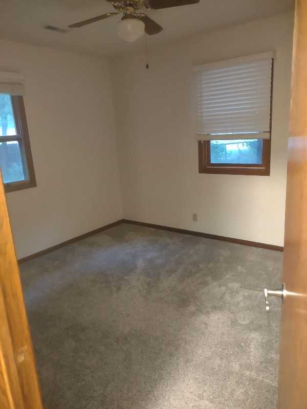 2200 N 68th St - Photo 6 of 7