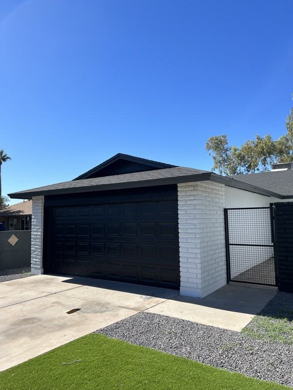 548 S Udall #2 - Photo 3 of 10