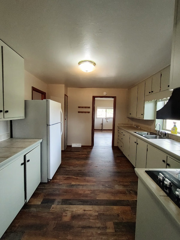 723 N Shields St #A - Photo 5 of 19