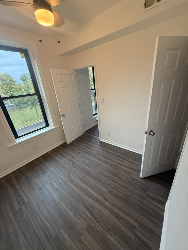 1649 West Garfield Boulevard #2 - Photo 3 of 17