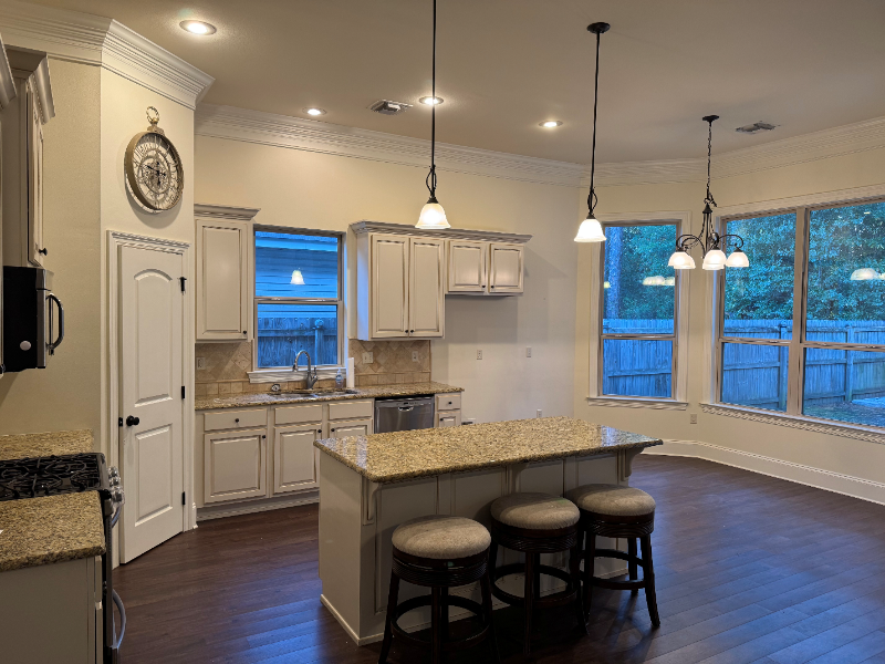 556 Bateleur Way - Photo 3 of 13