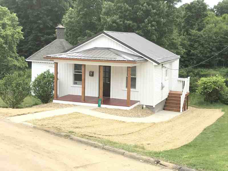 83 Prospect Avenue - Photo 2 of 7