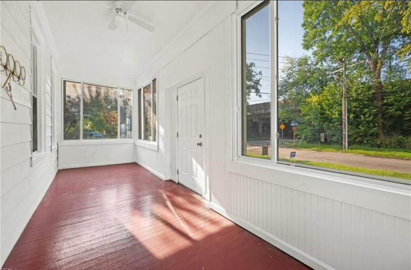 3596 Kentucky Ave - Photo 3 of 18