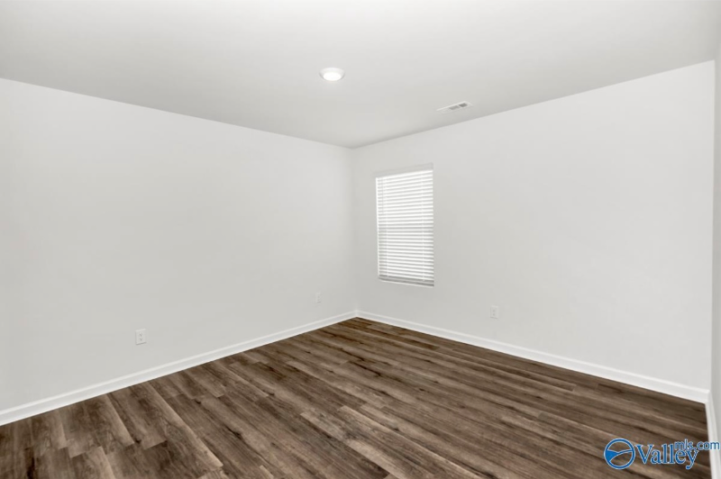 217 Bay Pine Dr - Photo 2 of 7