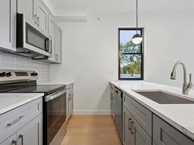 178 W Seymour St #11 - Photo 1 of 1