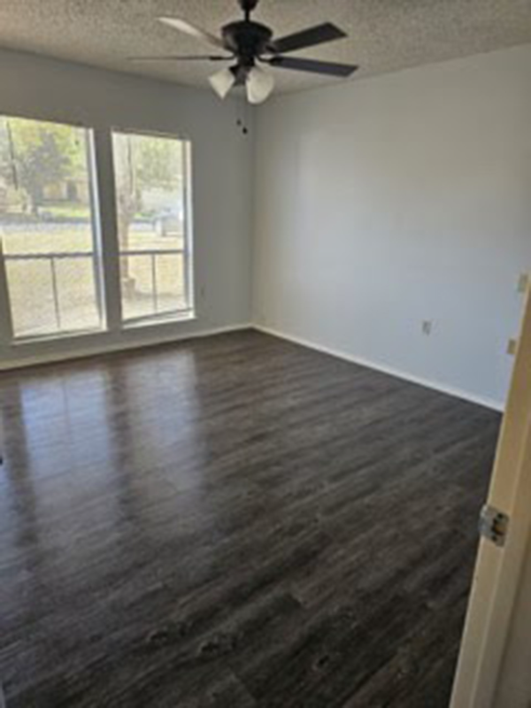 4735 El Vedado St - Photo 5 of 17