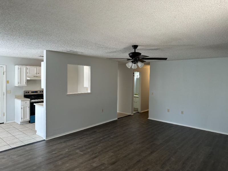 4735 El Vedado St - Photo 6 of 17