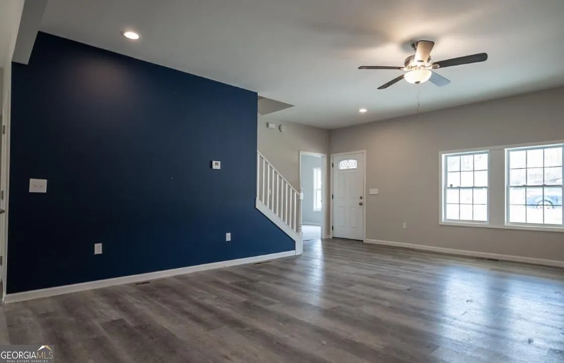 2446 Remington Dr - Photo 5 of 15