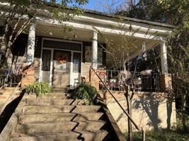 featured image of 150 Barrow St