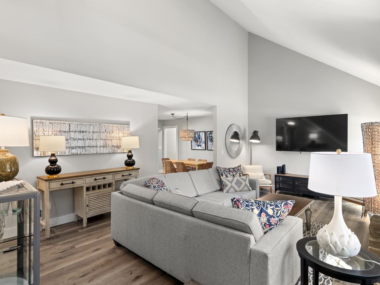 28 Turnberry Dr #NA - Photo 3 of 35