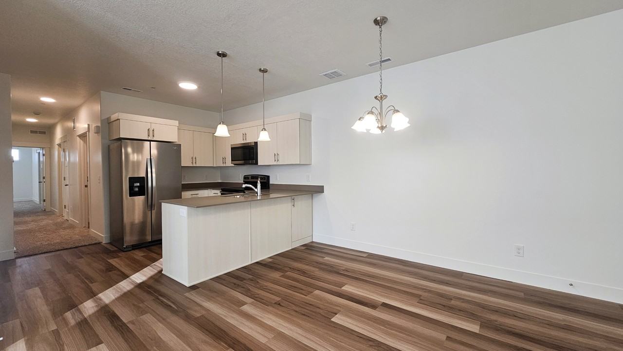 13687 Hanley Lane - Photo 2 of 31