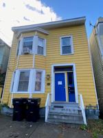 featured image of 425A 10th St #1